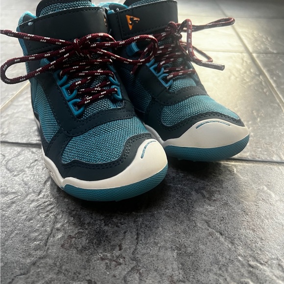 Plae Kaiden Hiking Waterproof Boots size 11 - Picture 2 of 6